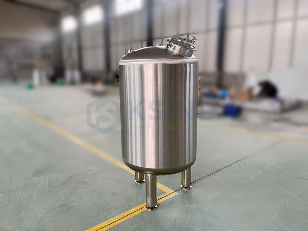 不锈钢储罐厂家预防腐蚀的方法